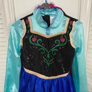 Authentic Disney Wintery Anna Costume | size 7/8 | Detachable Cape